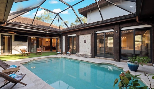 The Fun Gated Naples Estate for Every Moment