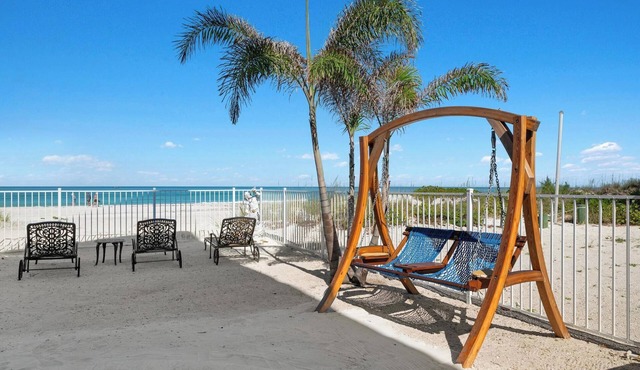 The Wave by Beach Boutique Rentals