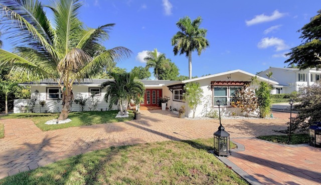 TOP FLORIDA's Villa Coconut Grove
