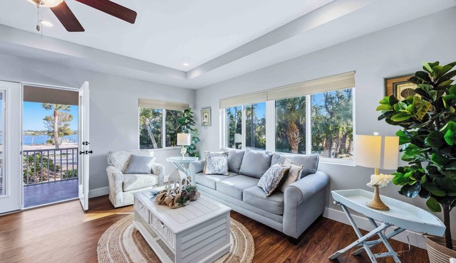 Tranquil Manasota Key Beach Cottage