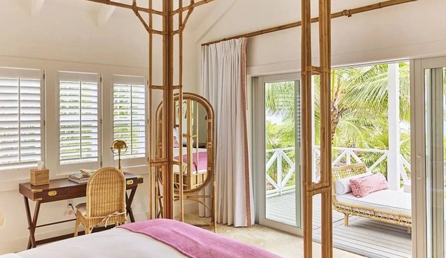 Unwind in a Stylish Villa Overlooking Pink Sand Paradise & Turquoise Waters in Governor's Harbour