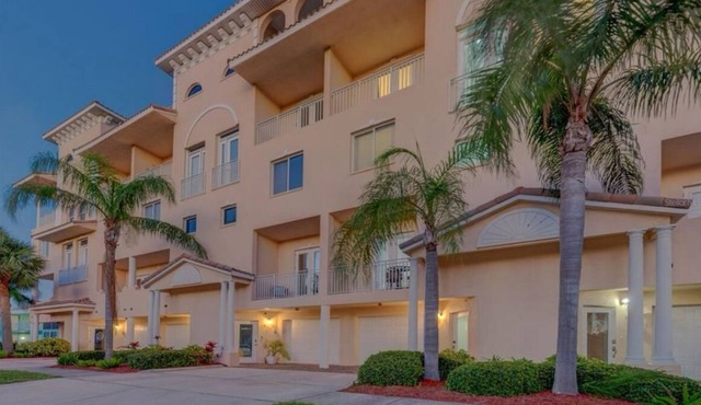 UPDATED! Clearwater Beach Townhome - Rooftop spa, beach views, private elevator