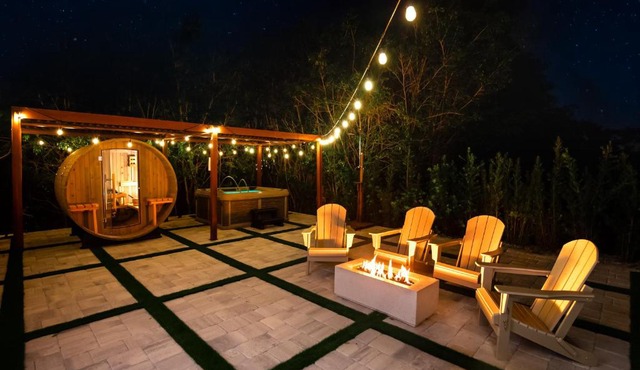 Velvet Bloom Bubbling Spa Retreat with Sauna & Jacuzzi