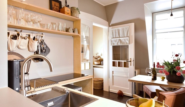 Villa B-New spirit within old walls: luxurious living in the residential town of Gotha in Gotha