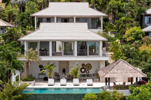 Villa Kohia, stunning sea views, breakfast, serviced daily, private dining service on request, North Chaweng in Amphoe Koh Samui