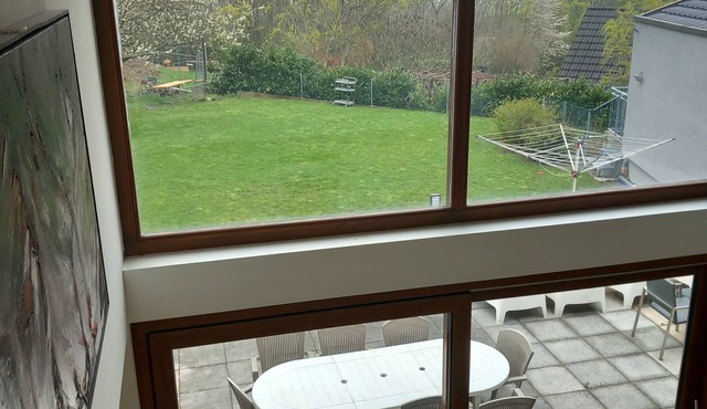 Villa Moderne au Calme, vue sur le lac Leman in Belmont-sur-Lausanne