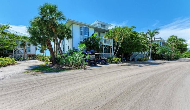 Villa with a Spectacular view of the Gulf plus Resort Amenity Access, A3624A