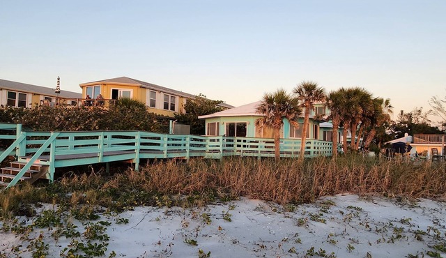 Walkout to the Beach! Beautiful Setting on the Gulf! Amazing Sunsets!
