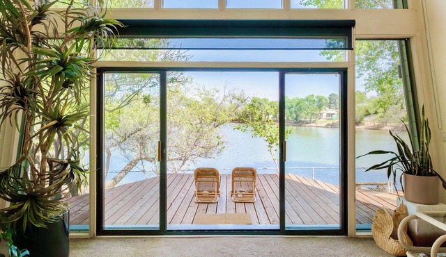 Waterfront A-Frame, 25min to Sedona, <15min to Old Town, Jerome, Vineyards in Cottonwood