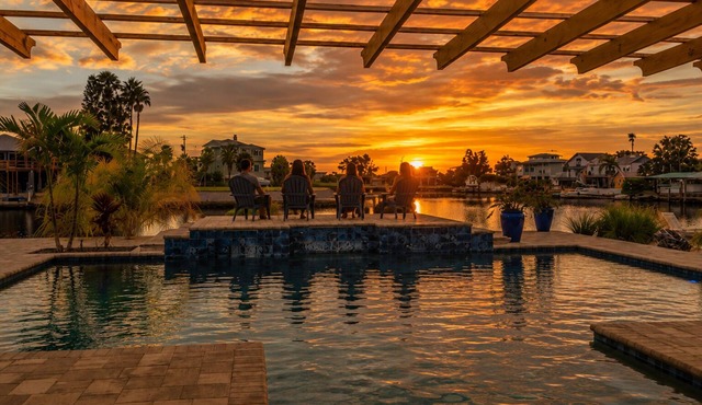 Waterfront/Pool/Outdoor kitchen/Dock&BoatRamp in Hernando Beach