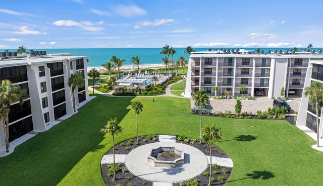 Welcome to F203, 2br/2bath, Sundial of Sanibel, a relaxing beach condo, resort-style amenities, and easy access to sand, shells, dining, and island fun. Perfect for a Sanibel getaway with comfort, convenience, and coastal charm. 3-7night minimum