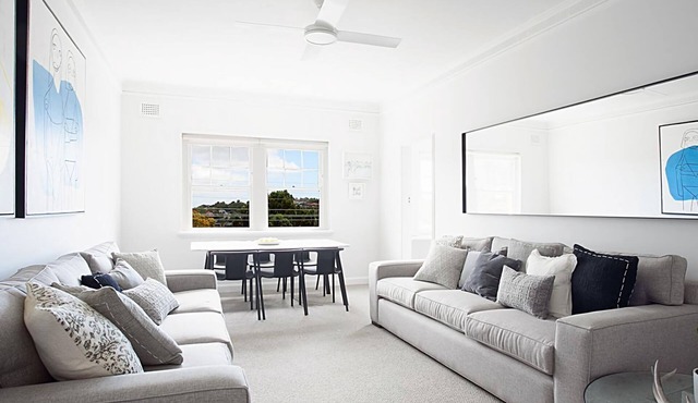 Woollahra Botanic Apartment in Woollahra