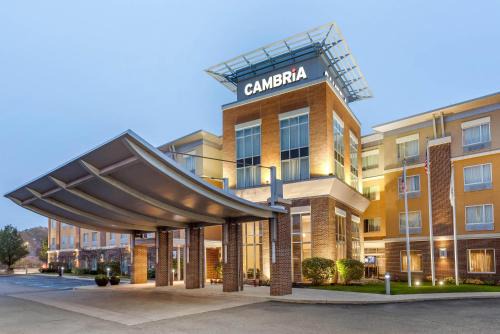 Cambria Hotel Akron Canton Airport 