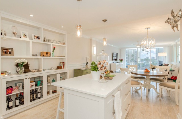 Modern, bright Vanderbilt beach condo