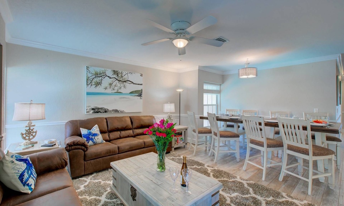 Siesta Key Village Condo | Minorga in Siesta Key Village