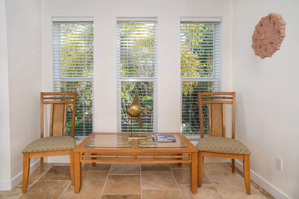 Wulfert House | Holly House