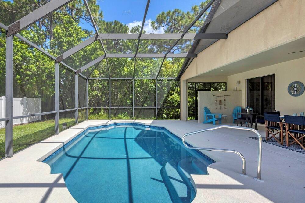 Rotonda Lakes Apartment | 3 Bedroom House 728738 by Houzlet