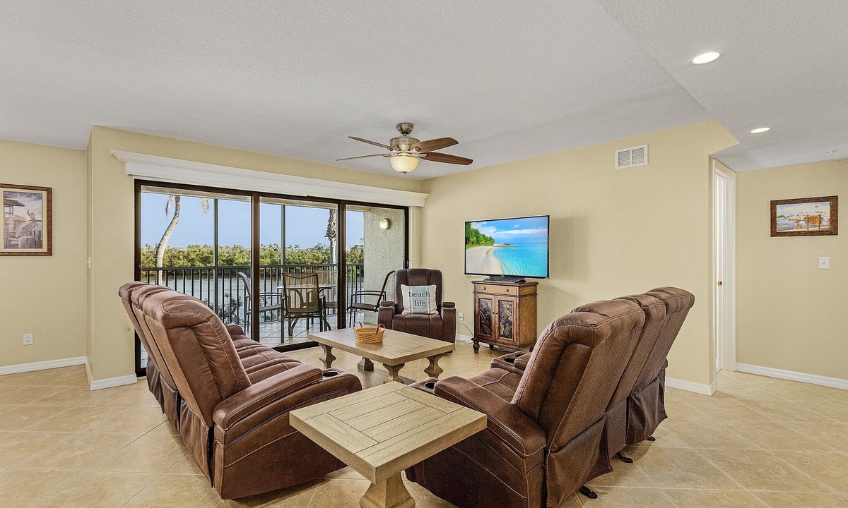 Bokeelia Condo | Condo in Four Winds! 2/2 Incredible Water Views!