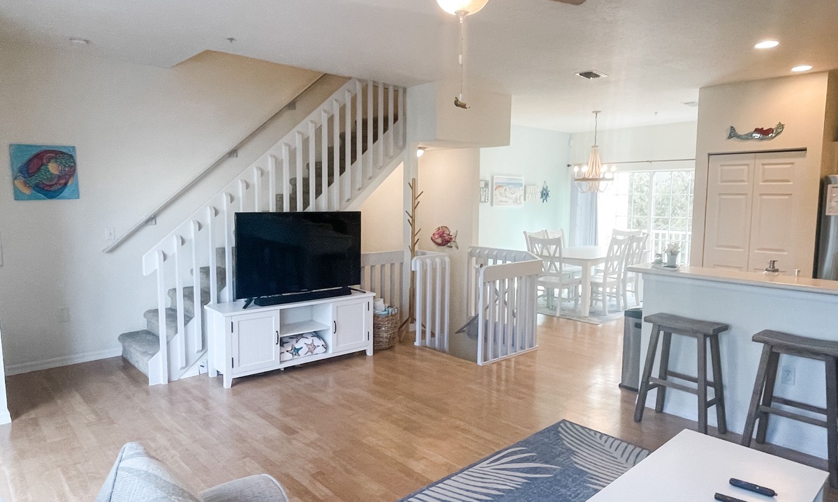 Bradenton Beach House | Light & Airy Townhome with Beach, Bay, & Pool views from deck!