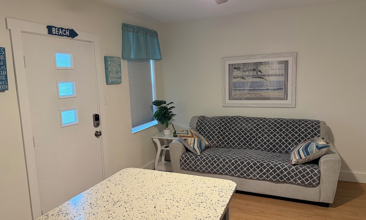 Golden Beach Condo | Beachfront Venice Casa de Villa