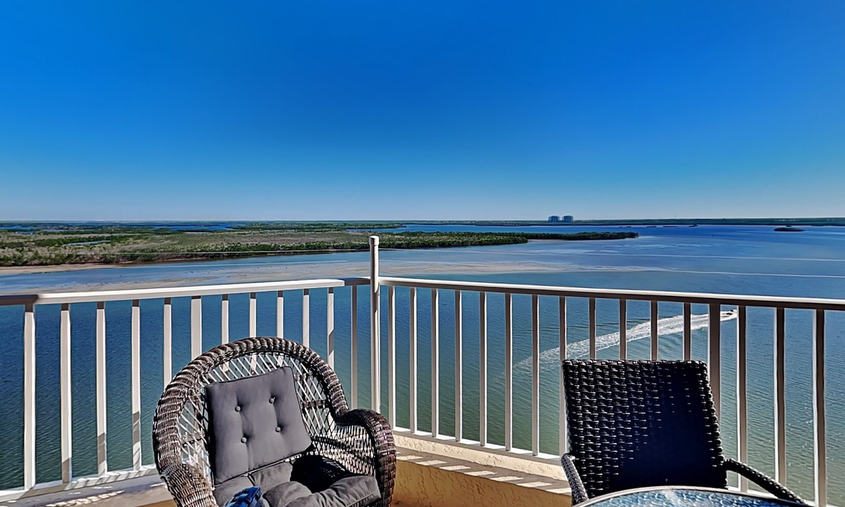 Fort Myers Beach House | Lovers Key Resort by Distinctive Beach Rentals