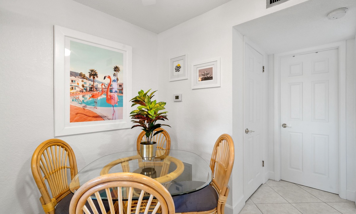 St. Pete Beach Condo | Waves 17 | Community Pool, Close to Beach Access + Activities!