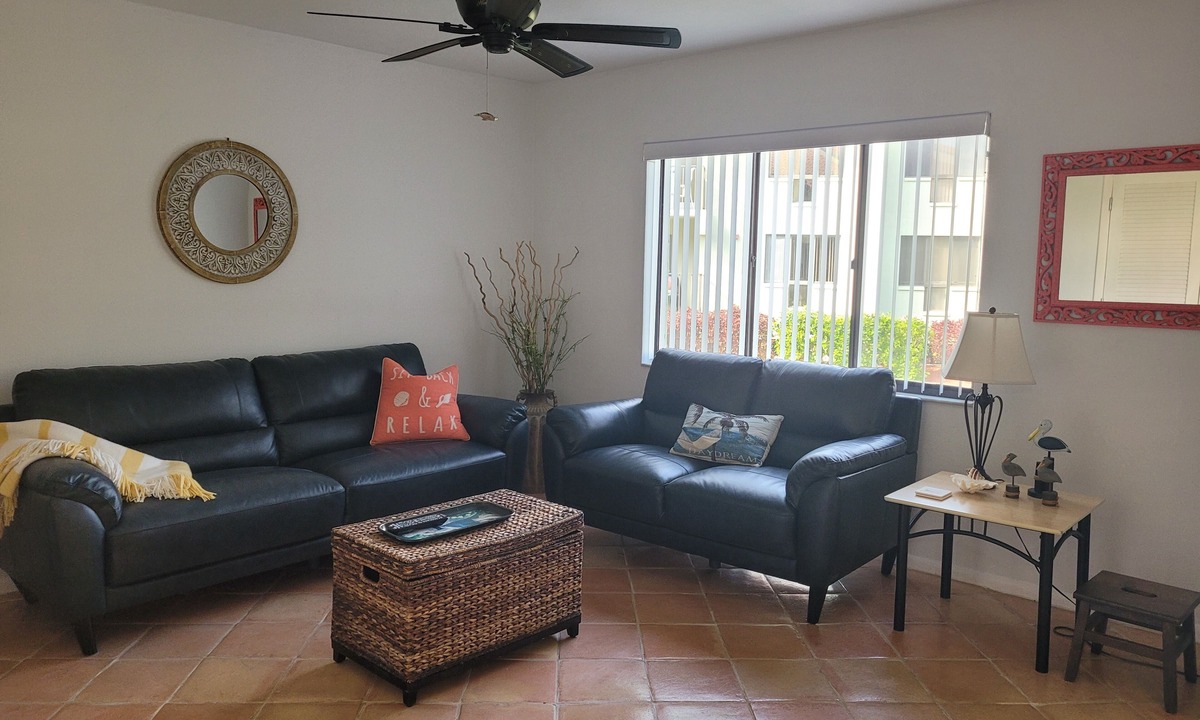 Tierra Verde Condo | Lovely 1st Floor, 1 BR condo with garden, pool and water view in Tierra Verde