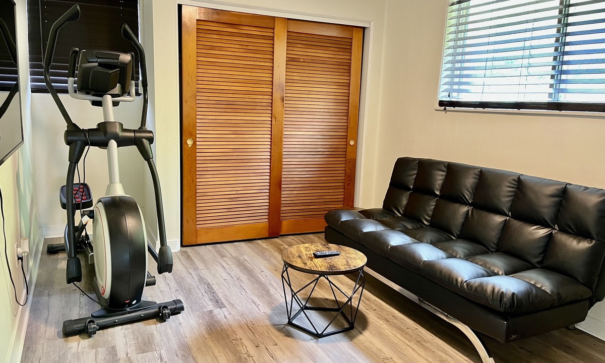 Coquina Key House | Must Try! Heart of St. Pete Waterfront Private Dock 3 bedroom house with office