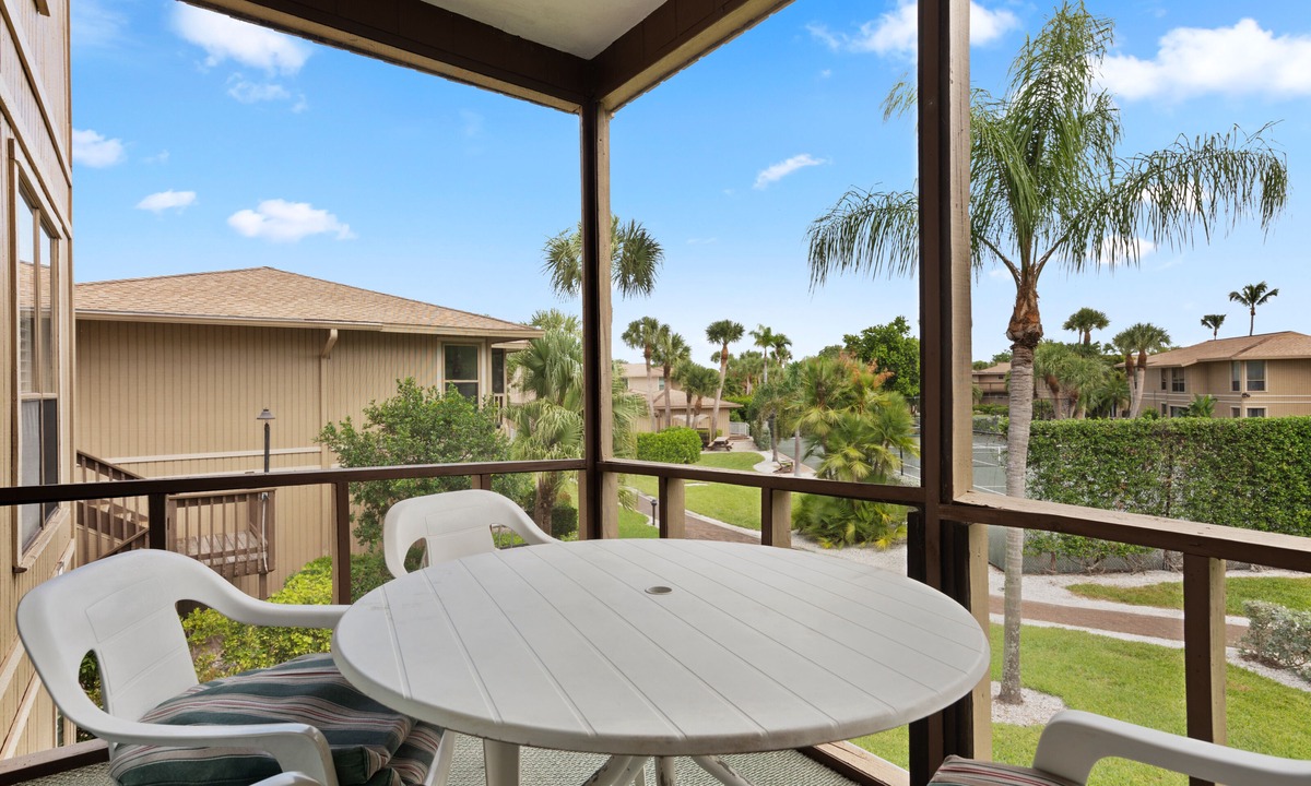 Sanibel Condo | Blind Pass Condos at Bowman's Beach F204 on beautiful Sanibel Island