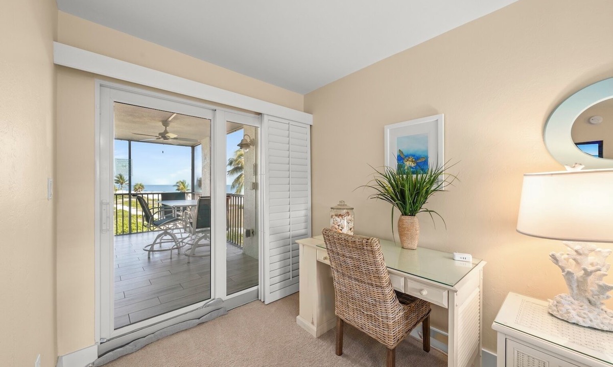 Sanibel Condo | Island Beach Club #330E is a 2/2 vacation rental on Sanibel Island!