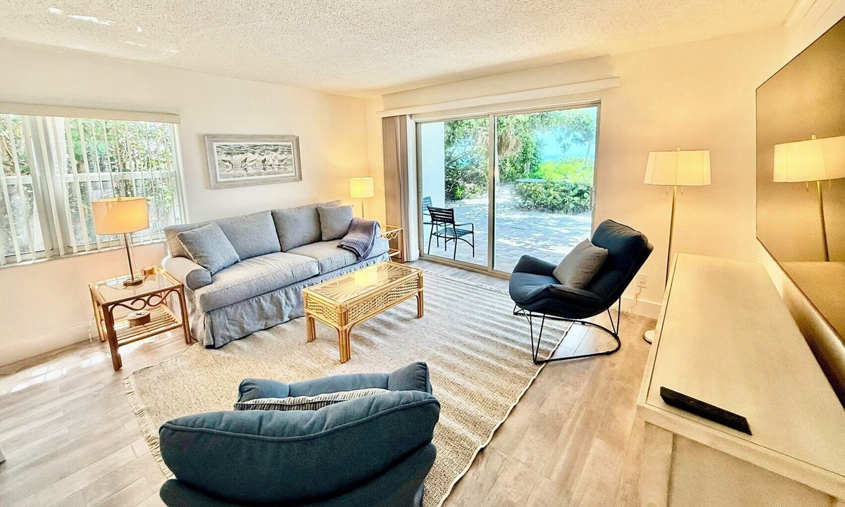 Whitney Beach Condo | Sea Club Iii Beachside Condo ON Longboat Key