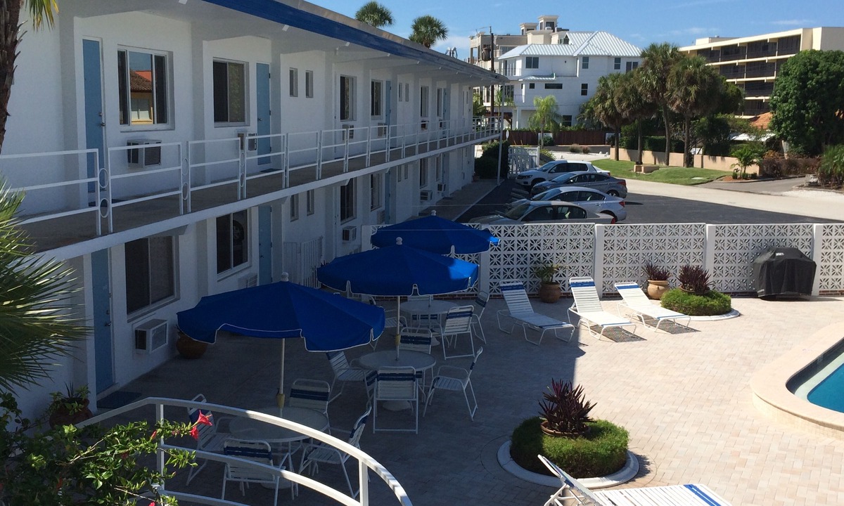Sarasota Condo | Lido Beach Ocean View/POOL Sarasota Beachfront OFF SEASON RATES