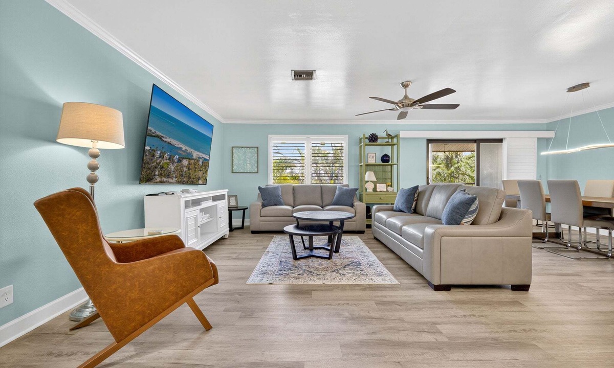 Sanibel Condo | Blind Pass Condos at Bowman's Beach C201 on beautiful Sanibel Island