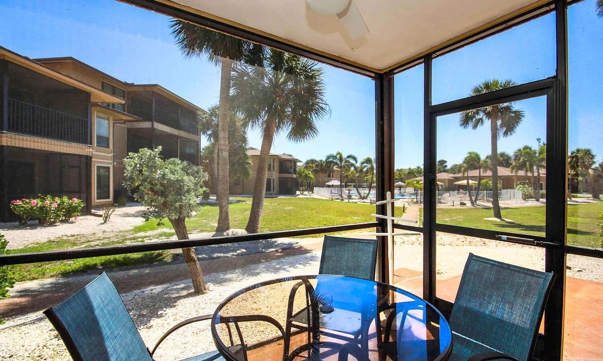 Sanibel Condo | Blind Pass Condos at Bowman's Beach B101 on beautiful Sanibel Island