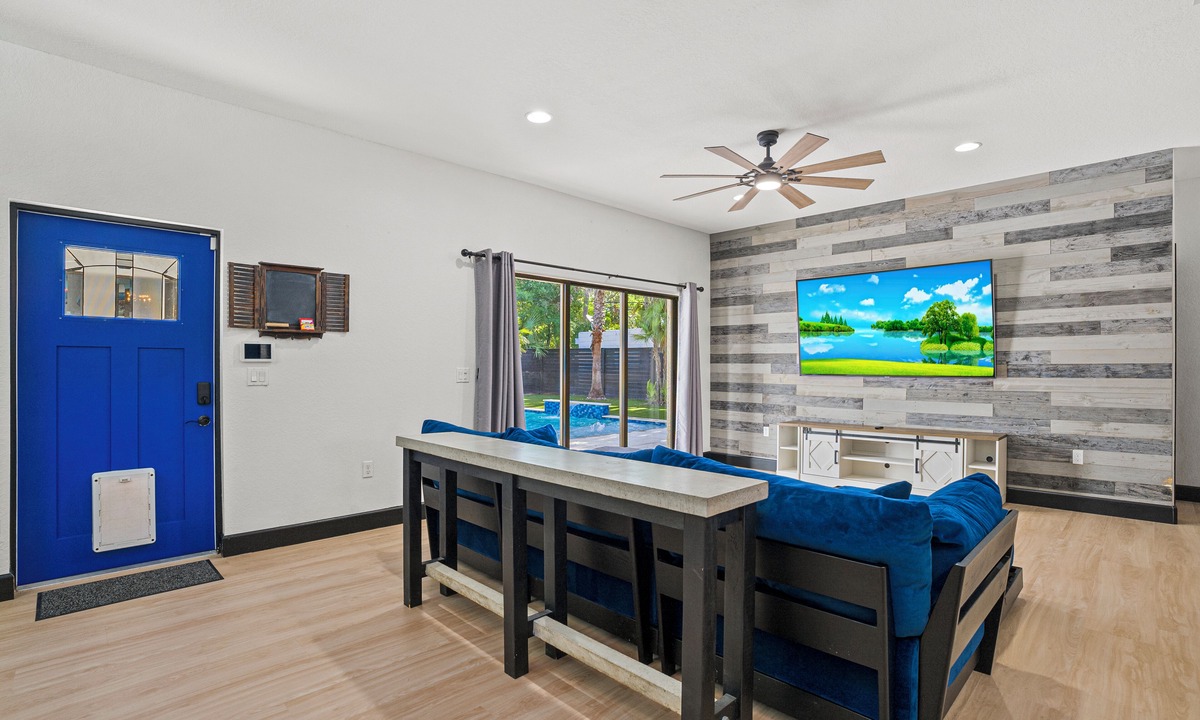 Alta Vista House | Luxury Home in Downtown Sarasota, Heated Pool, Minutes to Siesta Key & Longboat.