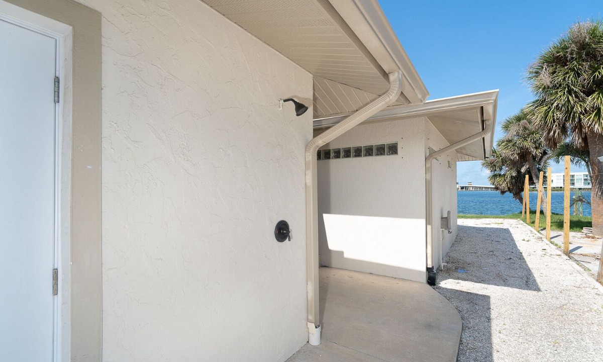 Point of Pines House | New! Lemon Bay Hot Tub Sunsets Pontoon Rentals!
