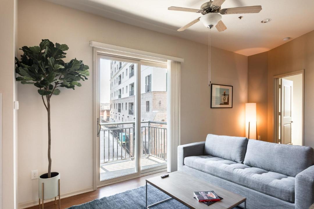 West End Hotel | Mint House Greenville Downtown By Kasa