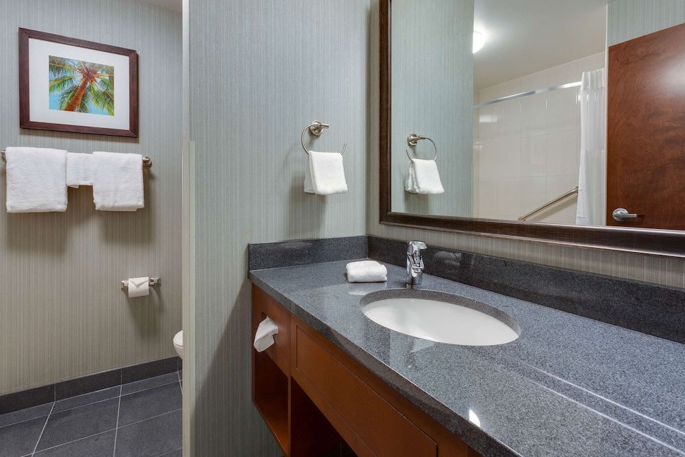 Photo of Bathroom in Biggar