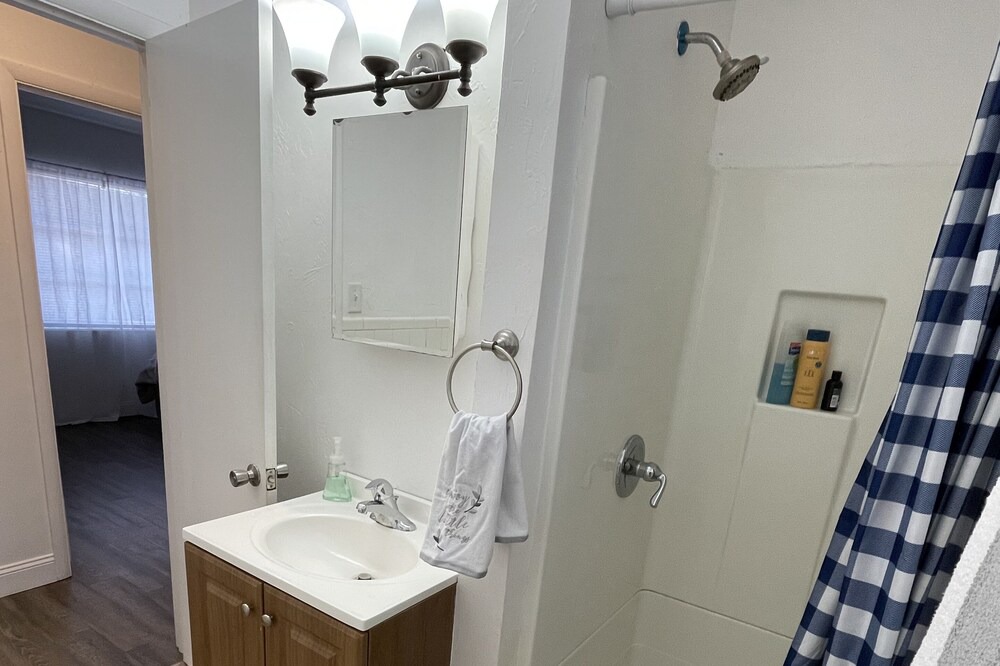 Photo of Bathroom in Englewood