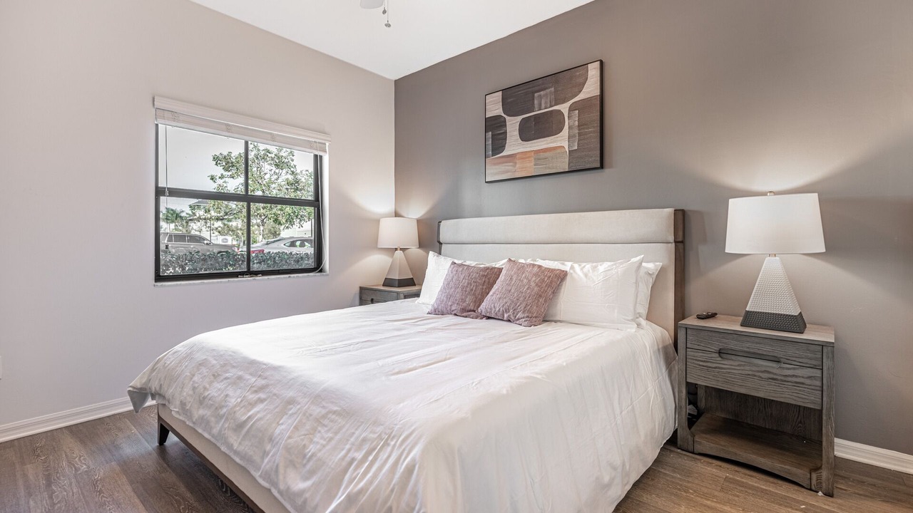 Photo of Bedroom in Diplomat