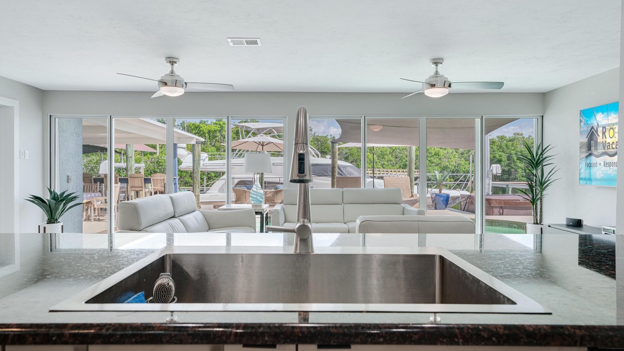 Photo of Kitchen in Lochmoor Waterway Estates