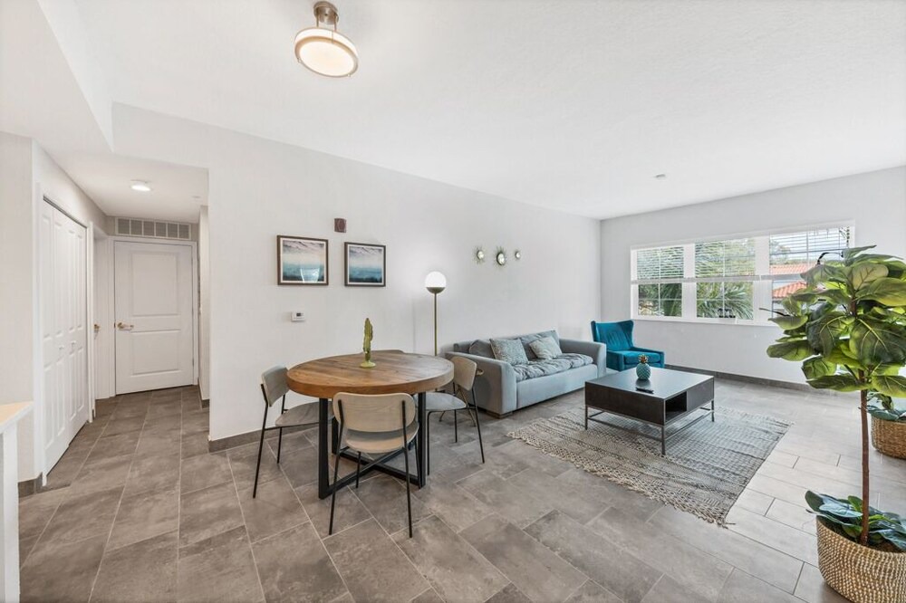 Photo of Bedroom in Indian Beach Sapphire Shores