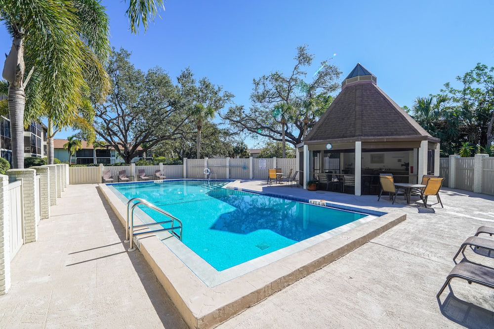 Photo of Outdoor in Gulf Gate Estates