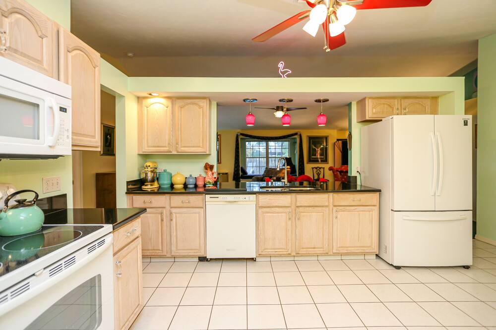 Photo of Kitchen in Willoughby Acres