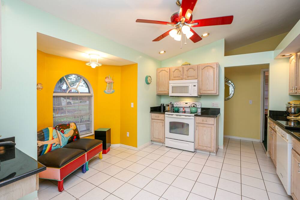 Photo of Kitchen in Willoughby Acres