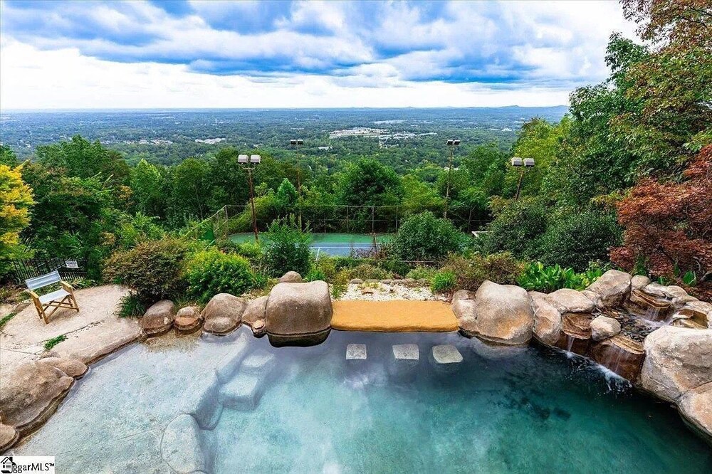 Photo of Outdoor in Greenville
