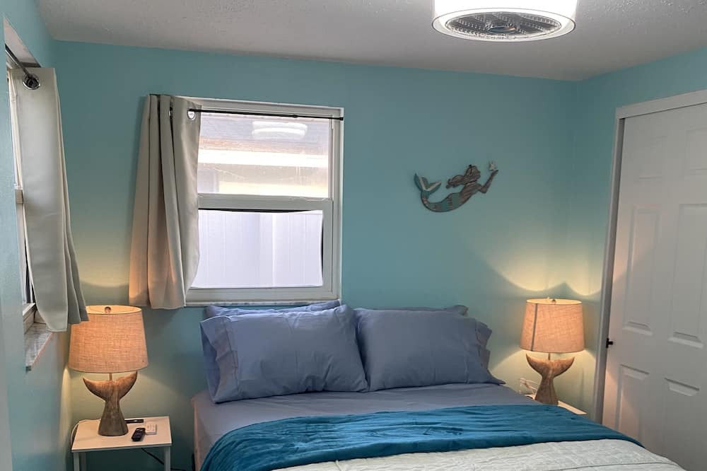 Photo of Bedroom in Ilexhurst