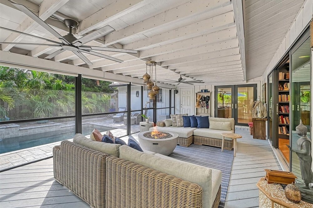 Photo of Outdoor in Bay Isle