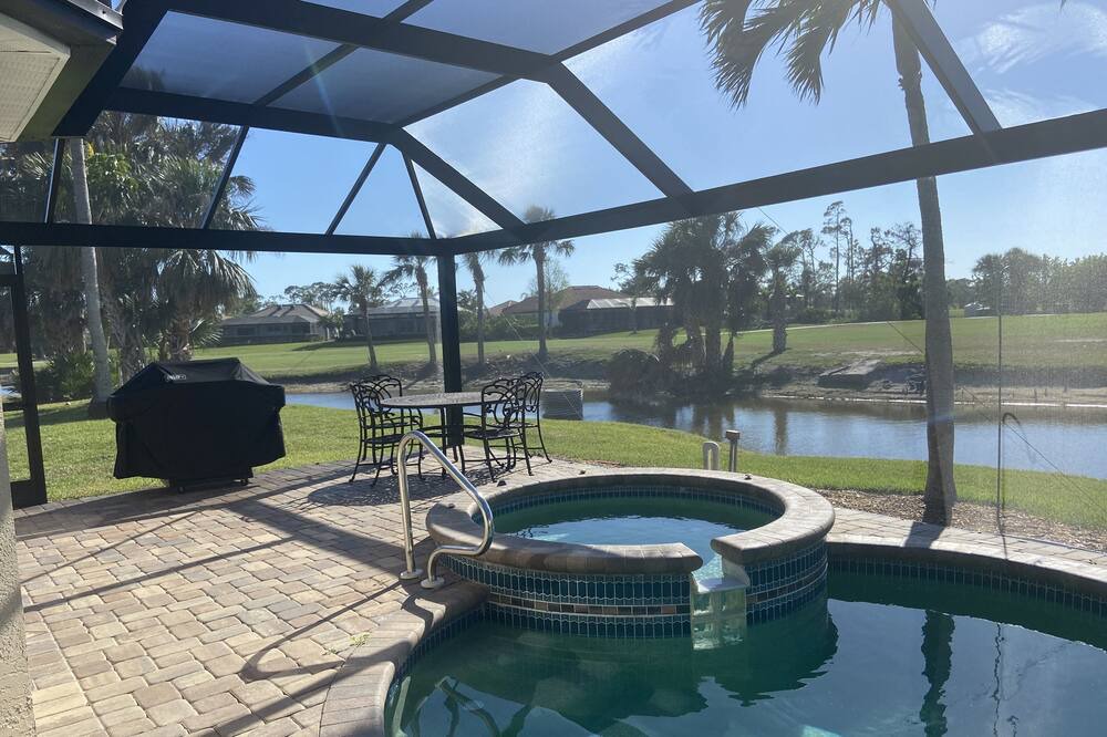 Photo of Outdoor in Burnt Store Marina