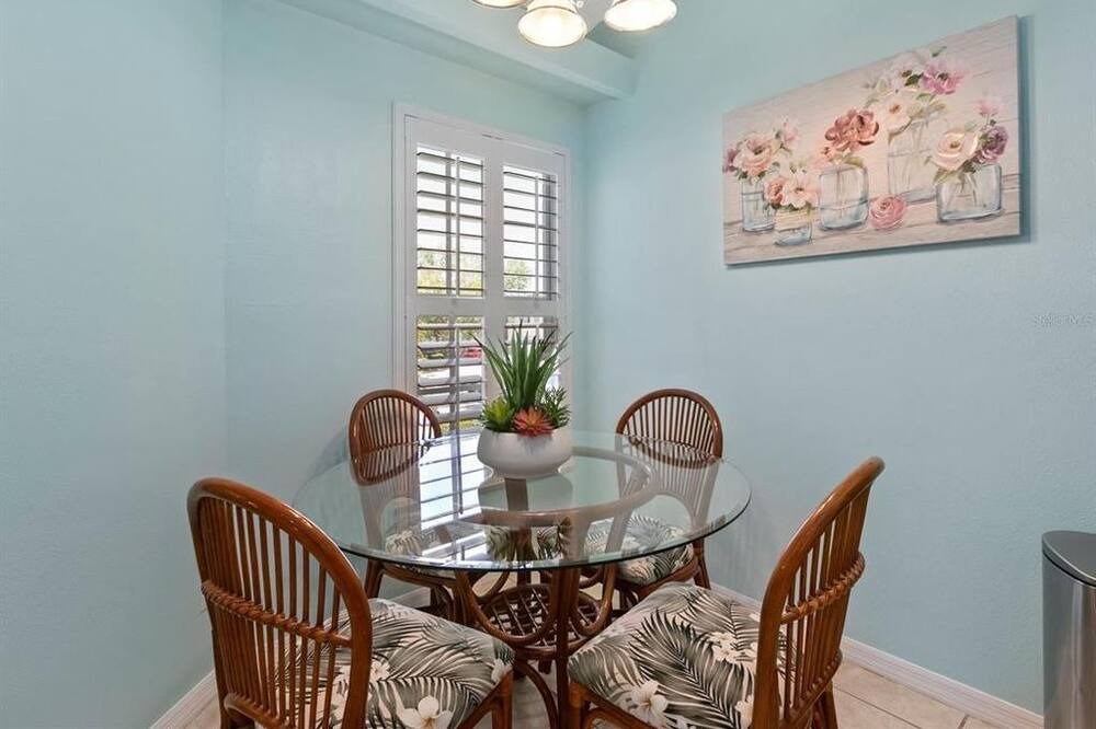 Photo of Others in Plantation